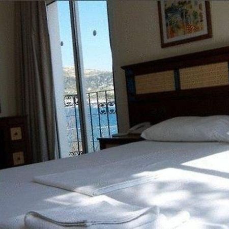 Foca Yali Hotel ภายนอก รูปภาพ