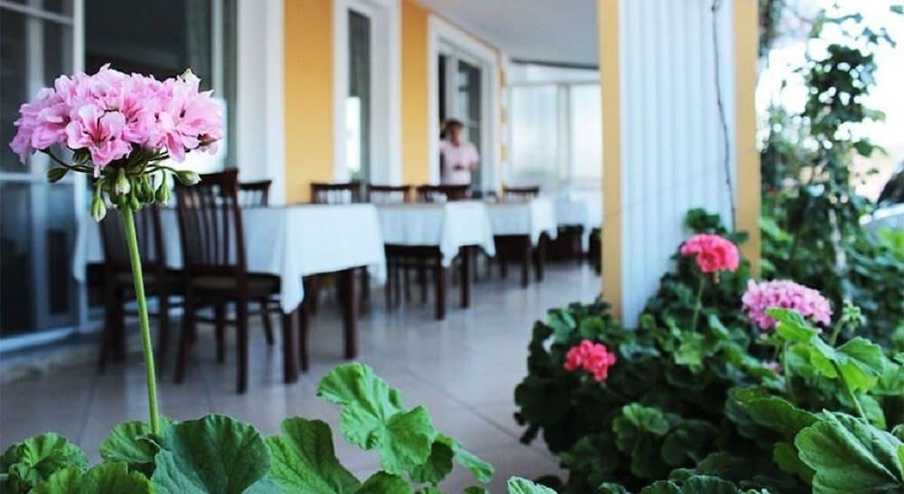 Foca Yali Hotel ภายนอก รูปภาพ